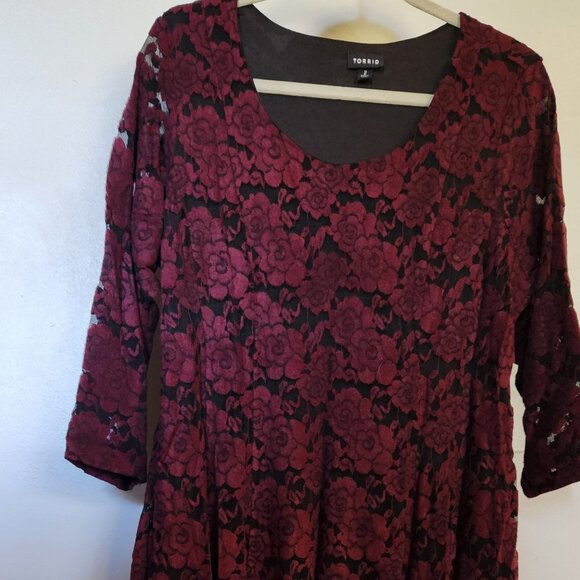Torrid Lace Dark red floral dress - Picture 1 of 6
